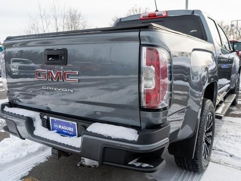 Used 2022 GMC Canyon Elevation image 6