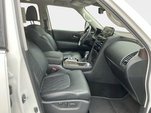 Used 2024 Nissan Armada Platinum w/ Captain's Chairs Package image 17