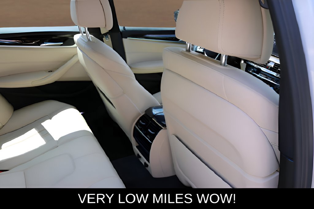 Used 2017 BMW 540i RWD image 15