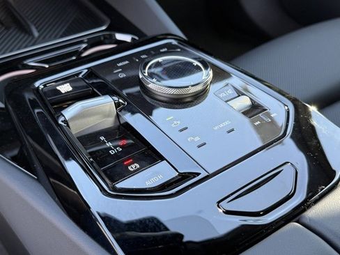 New 2026 BMW 530i w/ Premium Package image 20