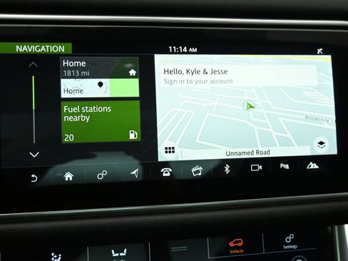 Used 2020 Land Rover Range Rover Sport HSE image 16