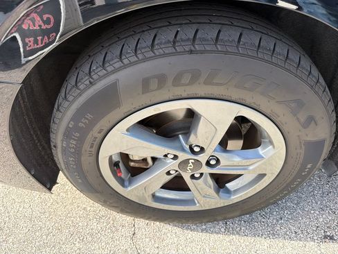Used 2022 Kia K5 LXS FWD image 14