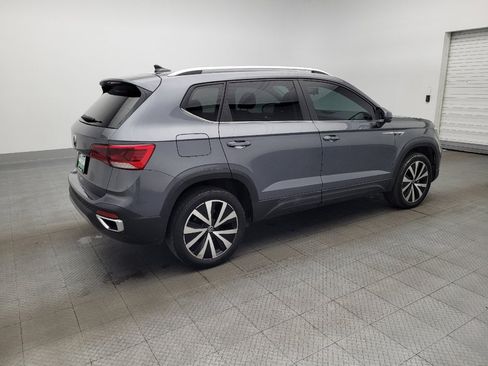 Used 2022 Volkswagen Taos SE FWD image 10