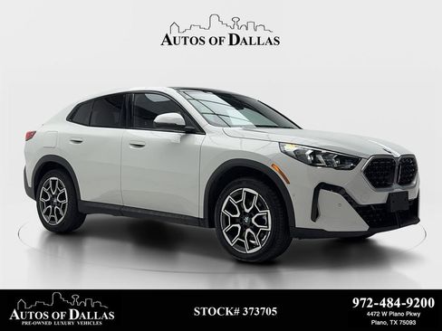 Used 2025 BMW X2 xDrive28i AWD/4WD image 1