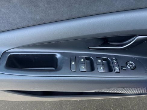 New 2025 Hyundai Elantra N FWD image 18