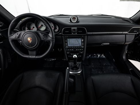 Used 2012 Porsche 911 Carrera 4S image 12