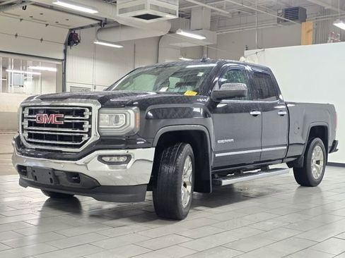 Used 2017 GMC Sierra 1500 SLT w/ SLT Premium Package image 14