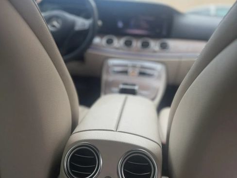 Used 2018 Mercedes-Benz E 300 w/ Premium 2 Package (Q02) image 9