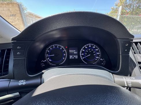 Used 2012 INFINITI G37 Journey w/ Premium Pkg RWD image 17