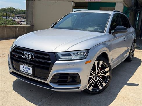 Used 2019 Audi SQ5 Prestige AWD/4WD image 2