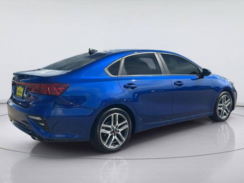 Used 2019 Kia Forte S FWD image 4