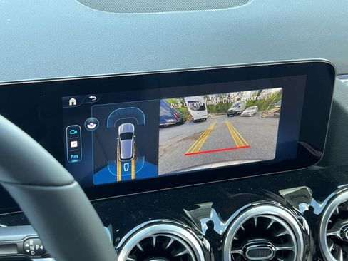 New 2026 Mercedes-Benz GLA 250 4MATIC image 17