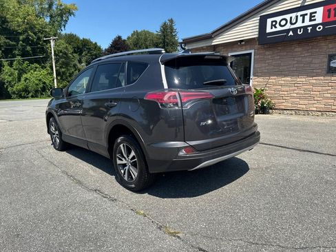 Used 2018 Toyota RAV4 XLE w/ Plus Extra Value Package AWD/4WD image 13