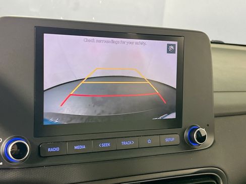 Used 2023 Hyundai Kona SEL image 13