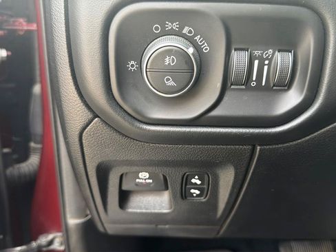 Used 2020 RAM 1500 Limited RWD image 18