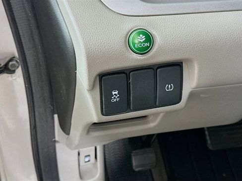 Used 2014 Honda CR-V LX image 16