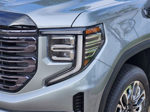 New 2025 GMC Sierra 1500 Denali Ultimate image 5