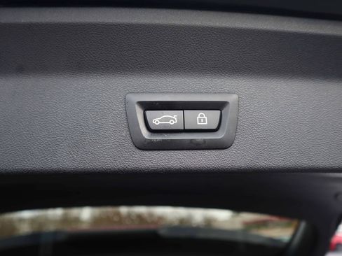 Used 2021 BMW X3 sDrive30i w/ M Sport Package image 12