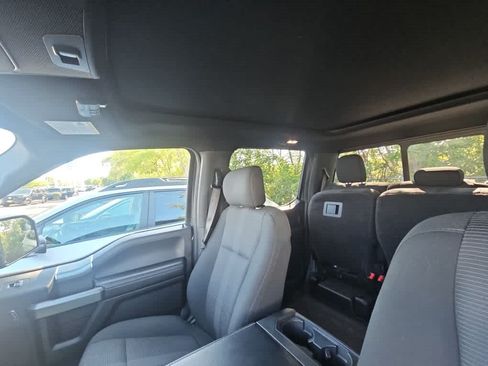 Used 2017 Ford F150 XLT w/ Equipment Group 302A Luxury AWD/4WD image 8