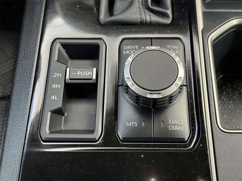 Used 2022 Toyota Tundra SR5 image 8