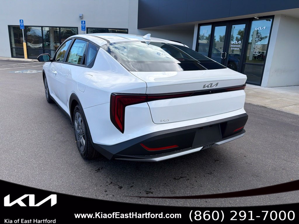New 2026 Kia K4 FWD image 10