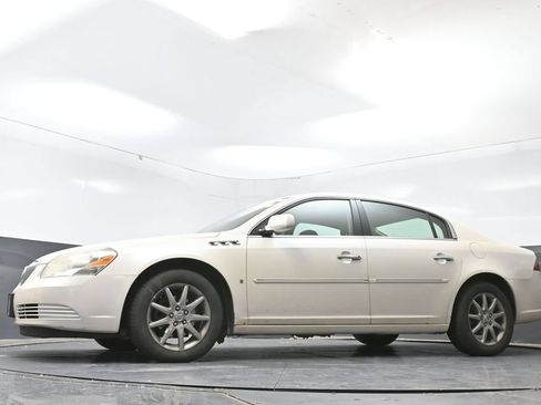 Used 2008 Buick Lucerne CXL w/ Ultra Confidence Package FWD image 27