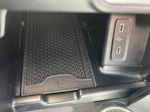Certified 2026 Mercedes-Benz GLC 300 4MATIC image 25