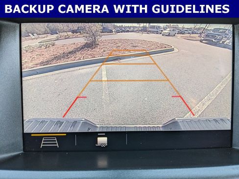 Used 2021 Chevrolet Colorado Z71 image 2