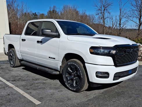 New 2026 RAM 1500 Express image 2