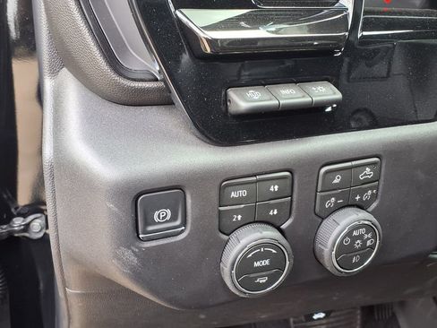 New 2026 Chevrolet Silverado 1500 ZR2 AWD/4WD image 23
