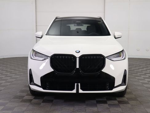 Certified 2025 BMW X3 xDrive30i w/ Premium Package image 3
