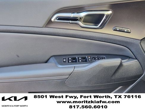 New 2026 Kia Sportage SX FWD image 16