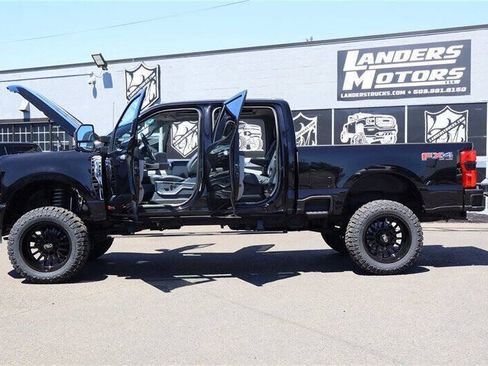 Used 2023 Ford F350 Limited w/ FX4 Off-Road Package AWD/4WD image 37