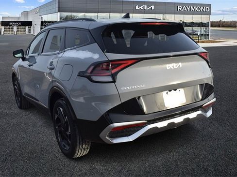Certified 2023 Kia Sportage SX image 5