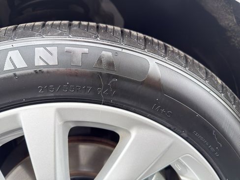 Used 2017 Ford Escape SE w/ Equipment Group 201A image 11