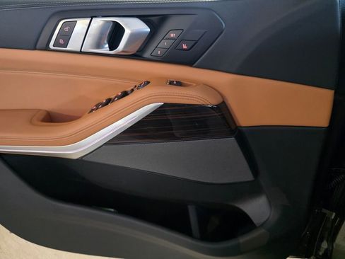 New 2026 BMW X5 sDrive40i image 16