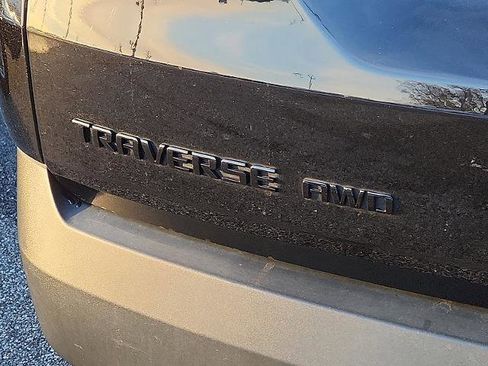 Certified 2023 Chevrolet Traverse RS image 33