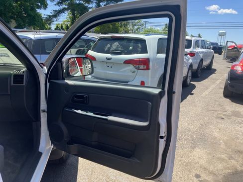 Used 2006 Chevrolet Colorado LT w/ LT Preferred Equipment Group RWD image 18