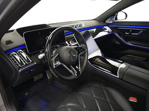 Used 2024 Mercedes-Benz Maybach S 680 4MATIC image 9
