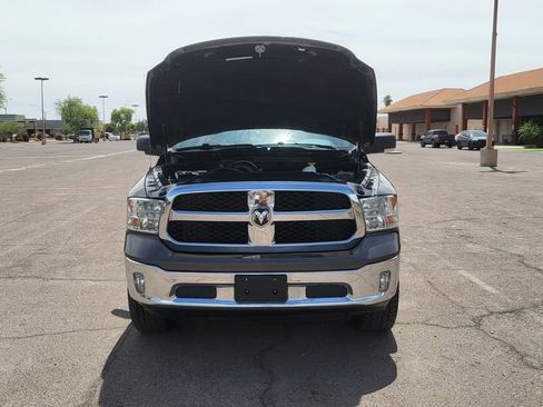 Used 2019 RAM 1500 Classic SLT w/ Luxury Group AWD/4WD image 40