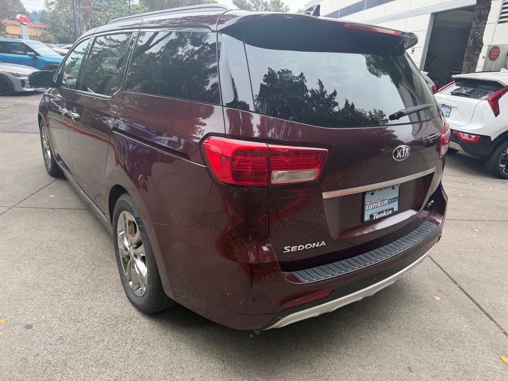 Used 2018 Kia Sedona SX Limited FWD image 6