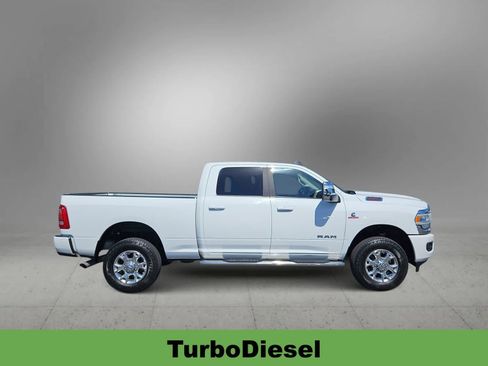 Used 2023 RAM 2500 Laramie AWD/4WD image 10