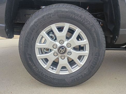 New 2026 Toyota Tacoma SR5 AWD/4WD image 22