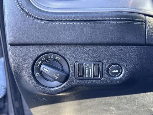 Used 2023 Dodge Charger SXT w/ Plus Group RWD image 28