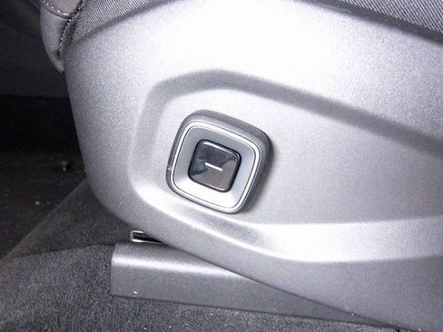 Used 2025 Polestar Polestar 3 image 13