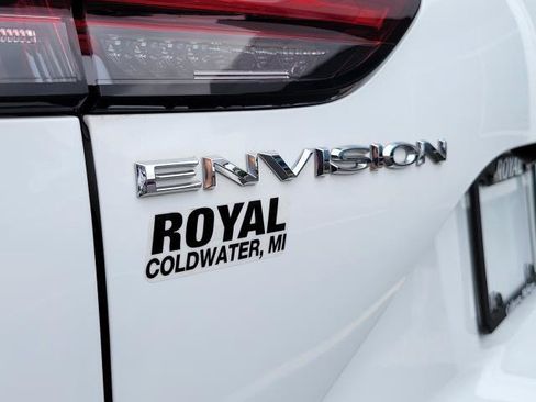 Used 2023 Buick Envision Preferred FWD image 7