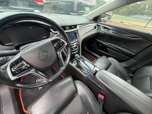 Used 2013 Cadillac XTS Premium AWD/4WD image 10