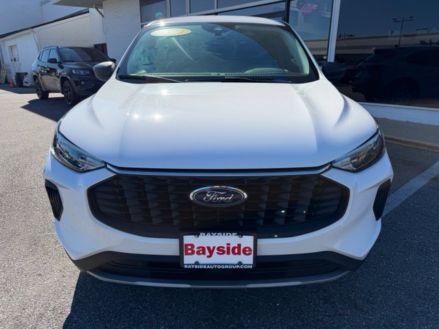 Used 2024 Ford Escape Active w/ Cold Weather Package FWD image 31