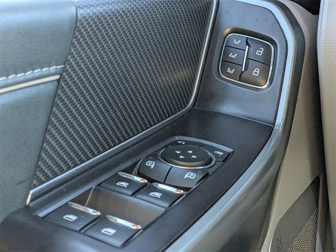 Used 2023 Ford F150 Limited image 18