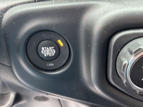 Used 2023 Jeep Wrangler Unlimited Sport AWD/4WD image 14